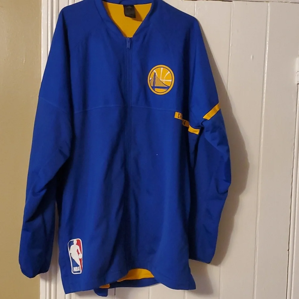 Jacket - Picture 1 of 7